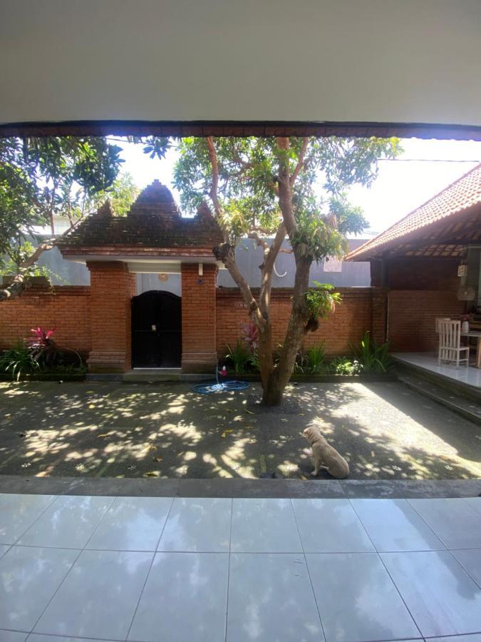 Nita Guest House Bali Canggu  Exterior photo