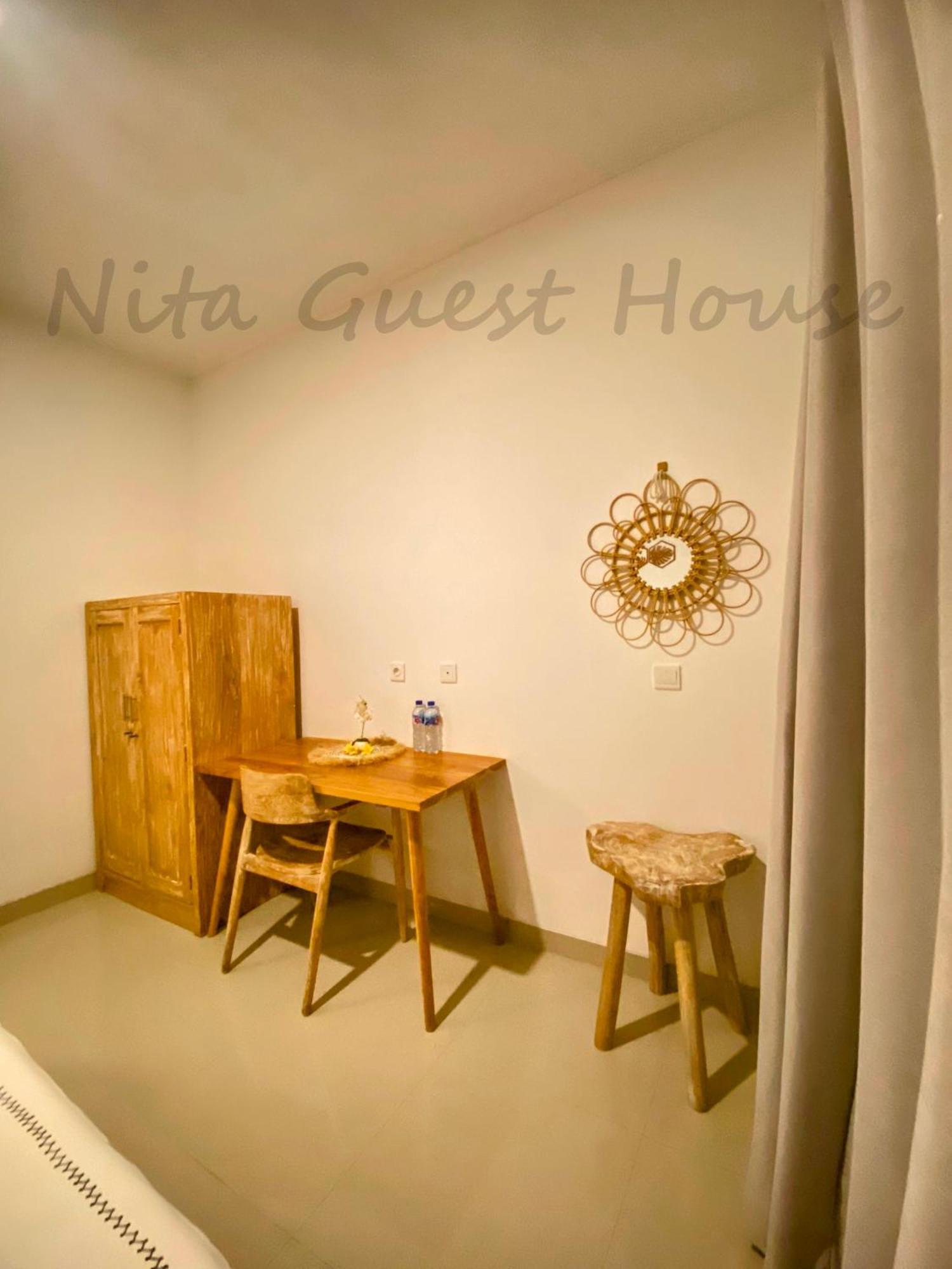 Nita Guest House Bali Canggu  Exterior photo