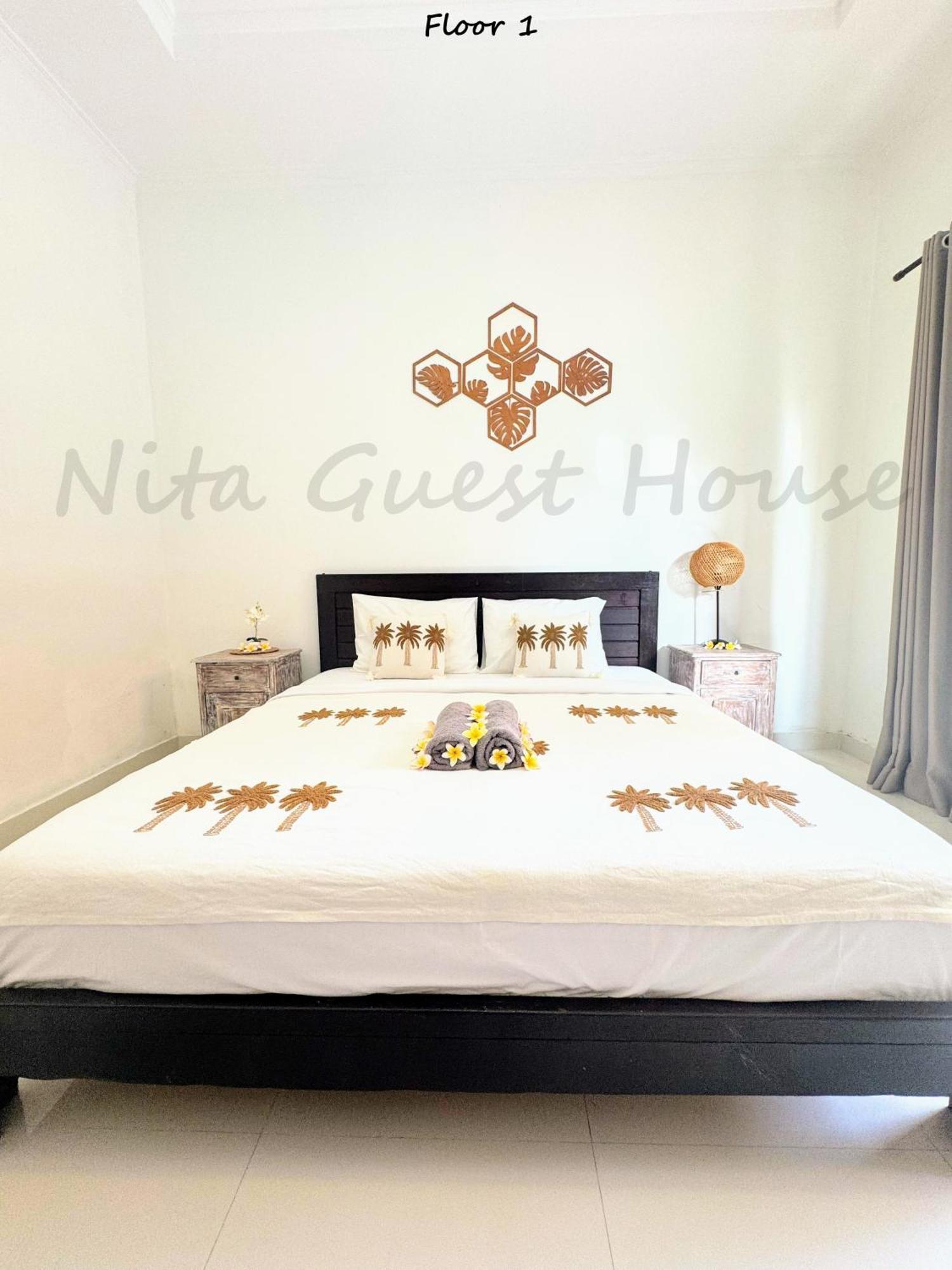 Nita Guest House Bali Canggu  Exterior photo